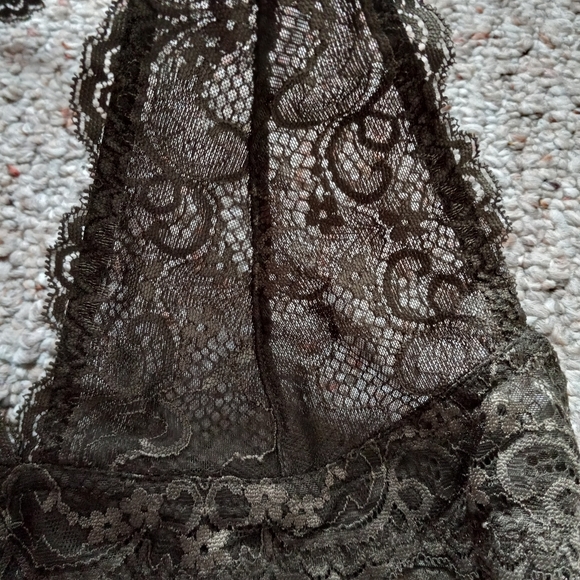 Lace bralette - Picture 6 of 8